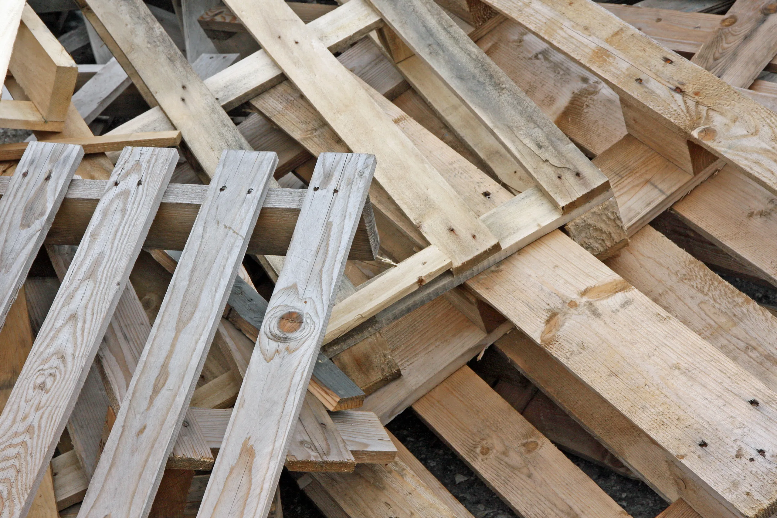 pallet wood recycling