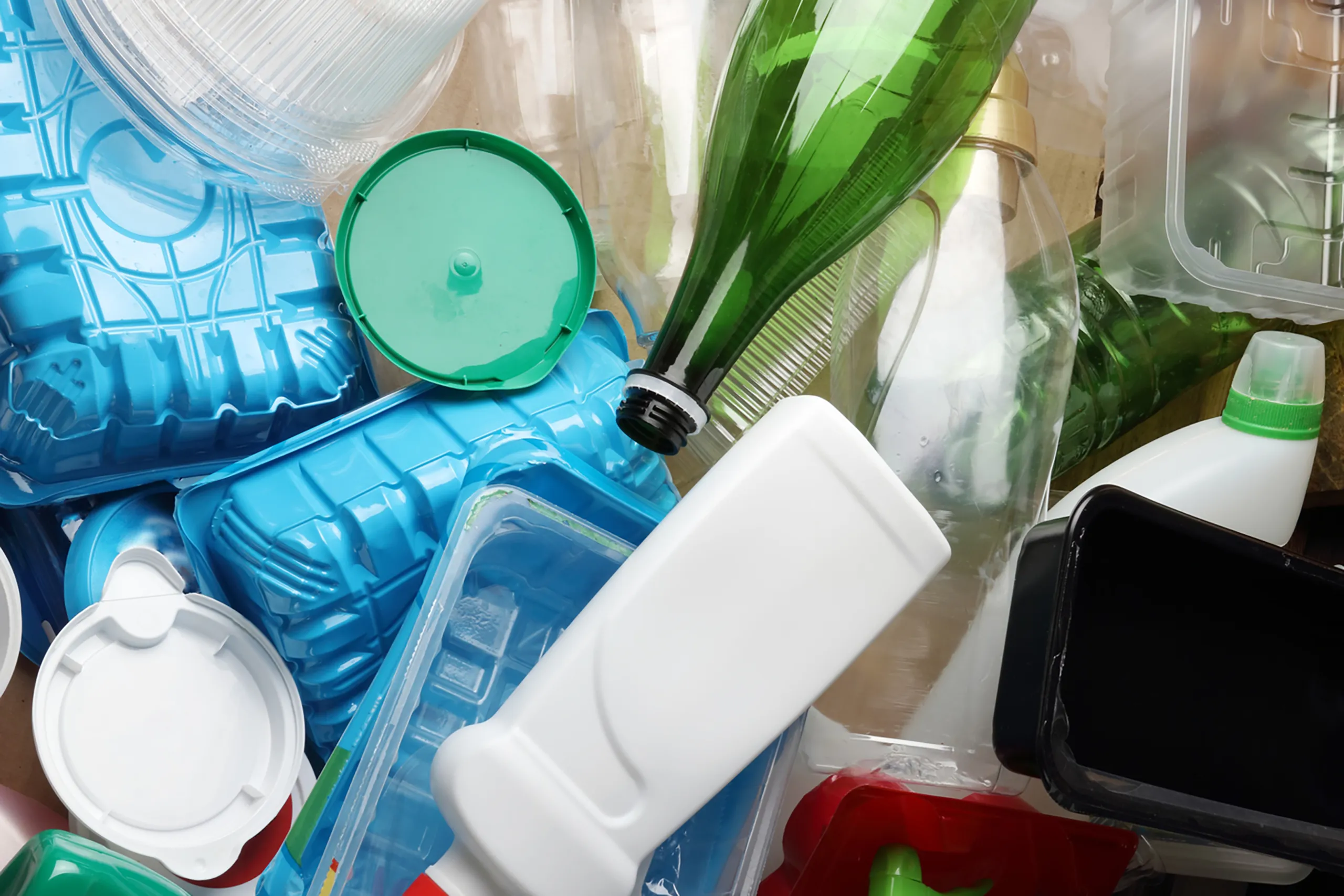 plastic recycling bottles and containers