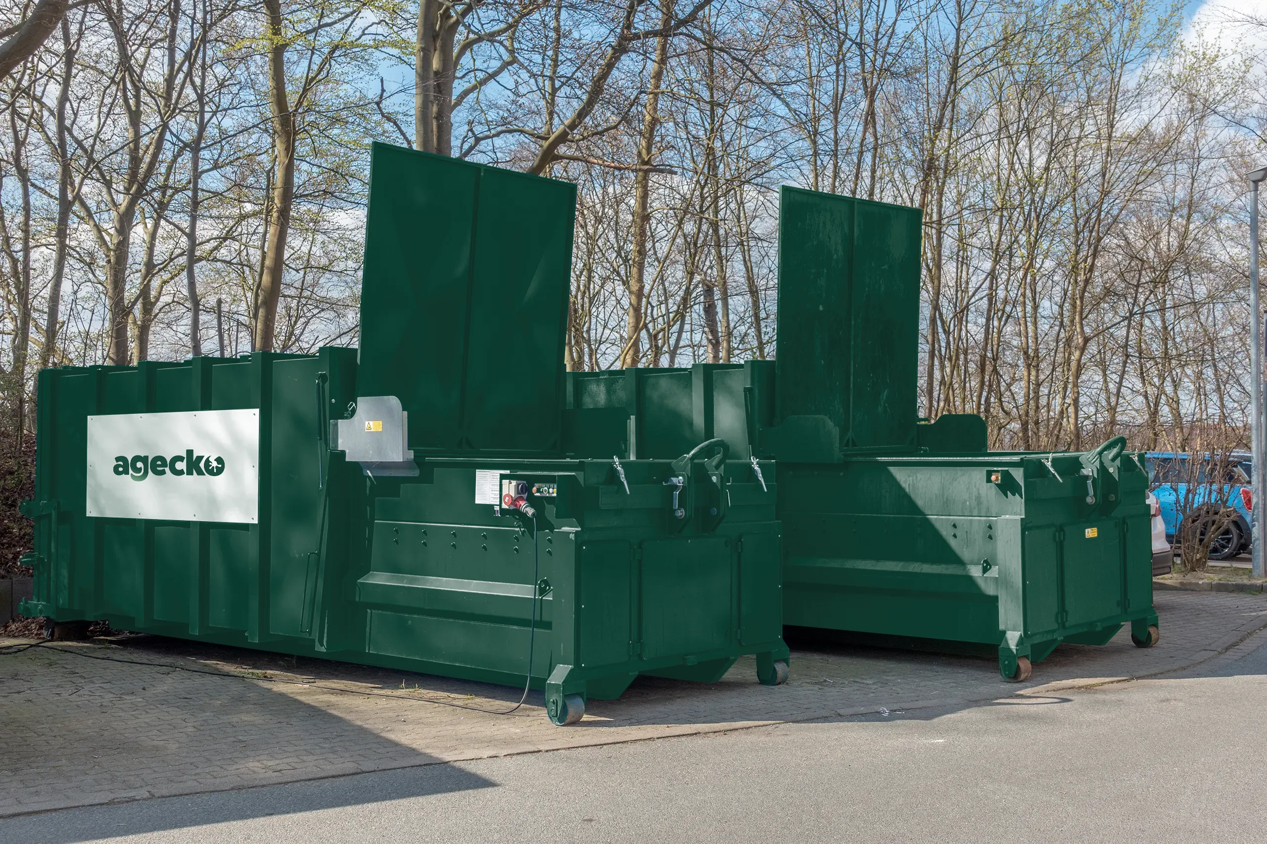 compactors and balers at Agecko